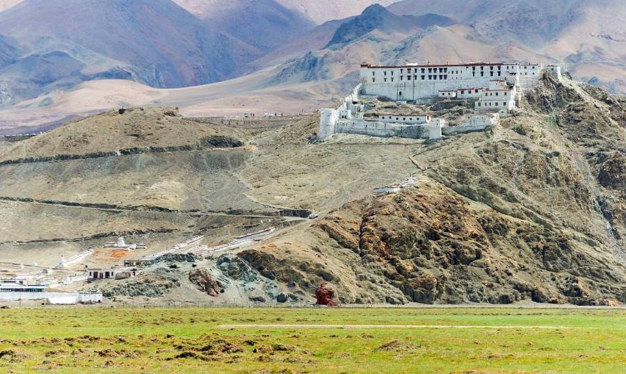 best hotels in hanle ladakh